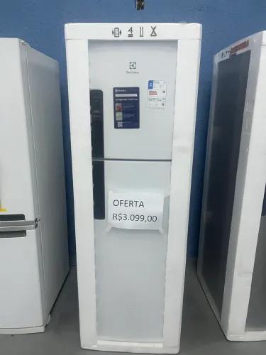 Geladeira Electrolux 400L nova