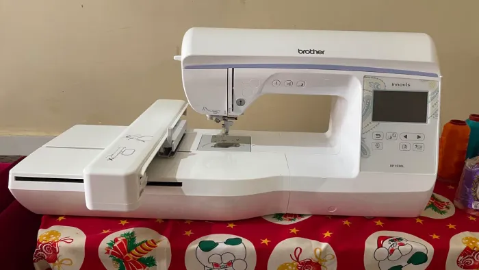 Máquina de Bordar Brother Bp1530l - Praticamente nova