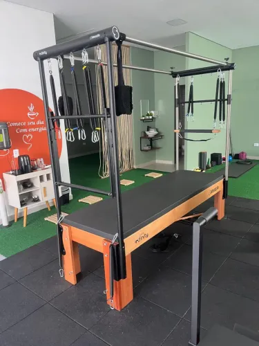VENDO APARELHOS DE PILATES SEMI-NOVOS