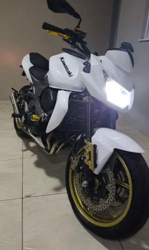 Kawasaki Z750 2010 