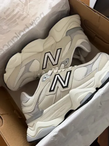 New balance 9060
