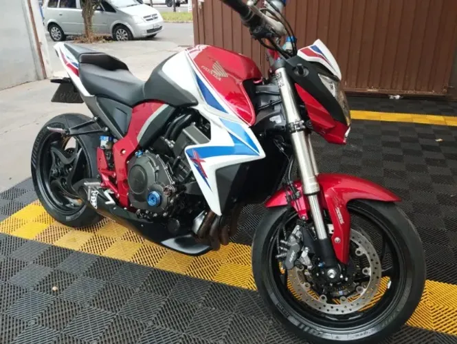 Honda CB 1000r 2015