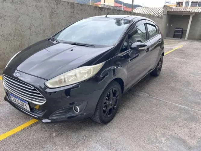 Ford Fiesta 1.5 16V Flex Mec. 5P 2015