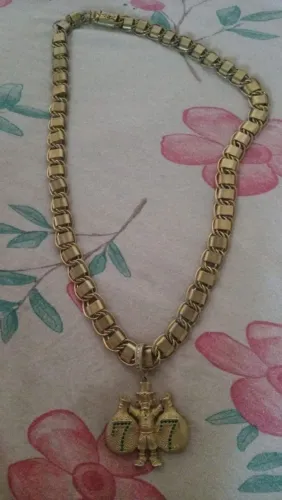Vendo cordão de moeda antiga 