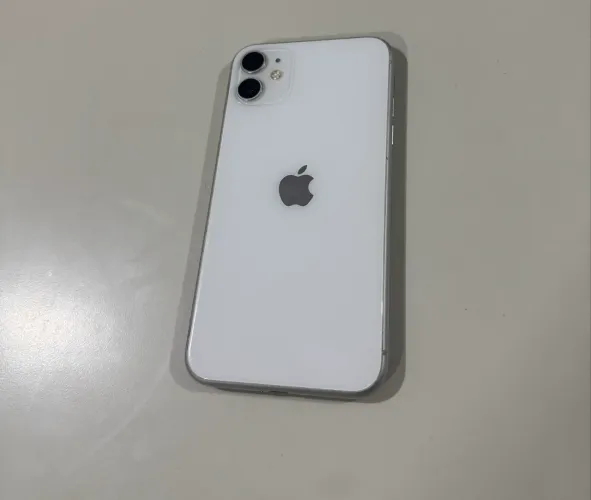 11 256Gigas funciona tudo menos Face ID! Não troco.