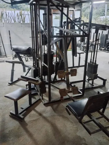 Estação, equipamento completo musculação 