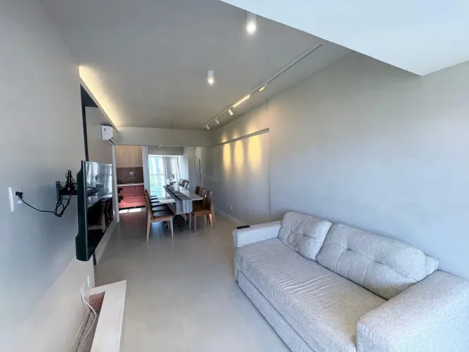 Laguna Alphaville 88m², suíte master com closet, 2/4, sala ampliada, varanda integrada, cl