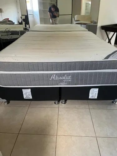 Cama Queen Size
