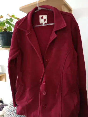 LOTE COM CASACOS E BLUSAS PLUS SIZE!