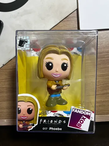 Boneco f.r.i.e.n.d.s / R$100,00