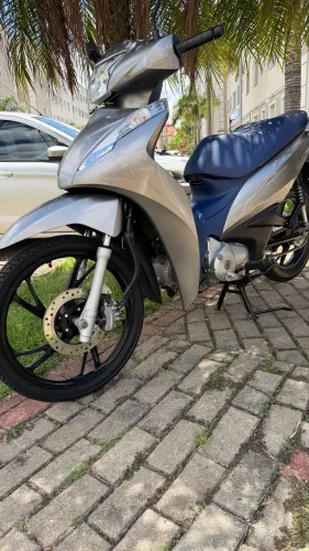 Honda Biz 125 única dona