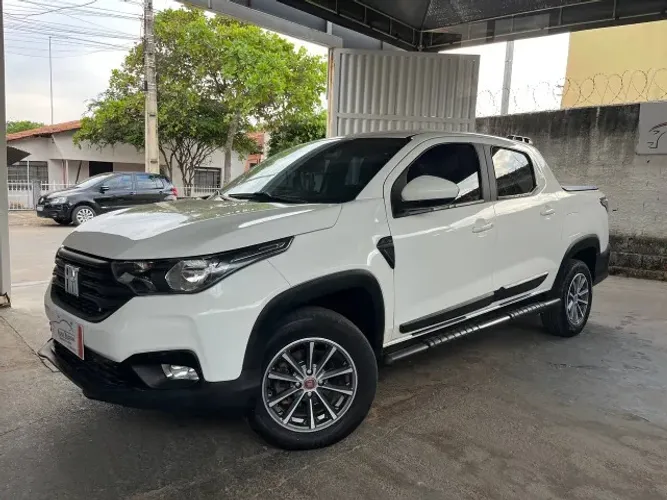 Fiat Strada Endurance 1.4 Flex 8V C 2021
