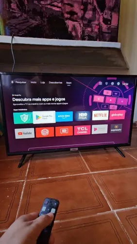 Smart TV 32" SEMP TCL Android TV - Wi-Fi/Bluetooth (Impecável)