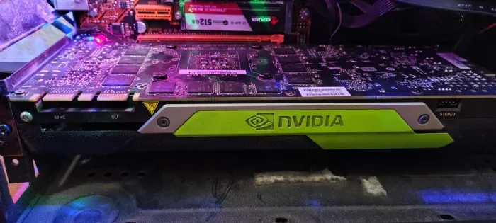 PLACA DE VÍDEO NVIDIA Quadro M6000 12 GB usada