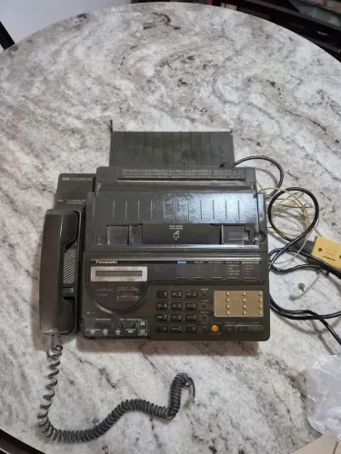 Aparelho de Fax Panasonic Modelo KX-F150