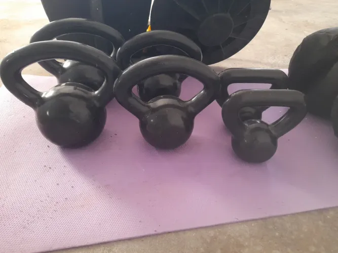 Kettlebell 4, 8, 12 kg