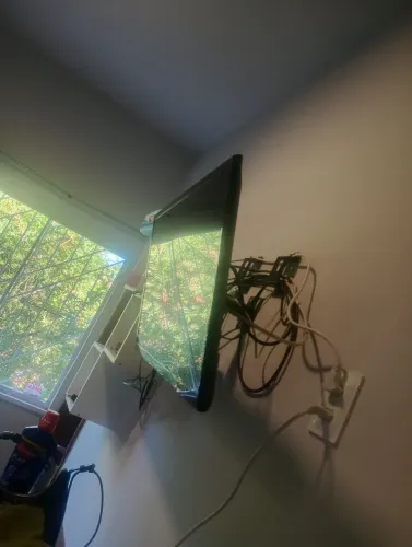 TV Samsung smart de 32 polegadas seminova
