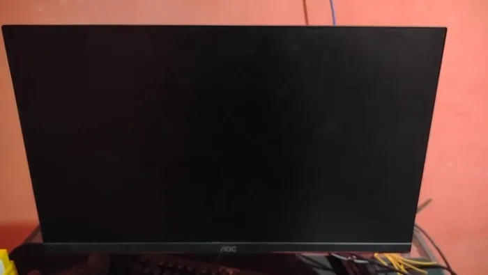 Monitor aoc 24" 144hz Hero com braço articulado