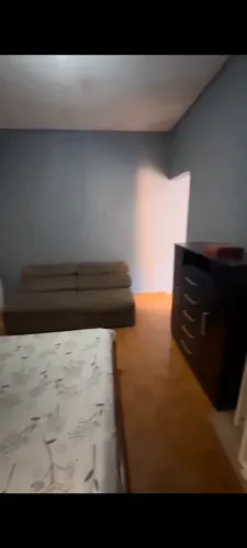 Casa de 2 cômodos p aluguel