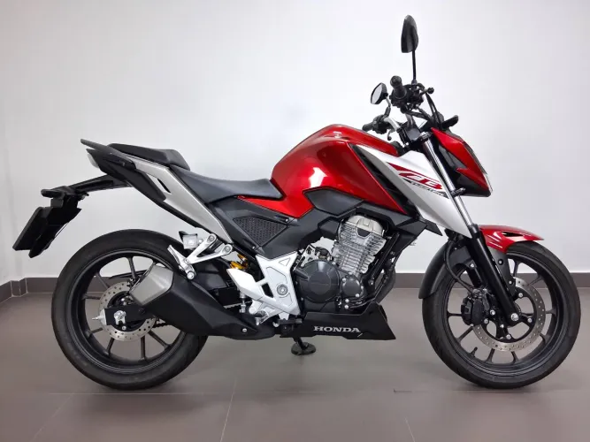 HONDA CB 300F TWISTER ABS