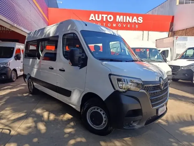 Renault Master 2.3 DCI Executive Longo 16L Dies 2023