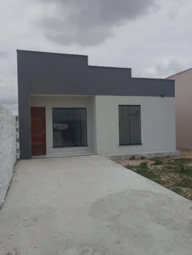 Aluga-se casa em Extremoz depois da estação de trem na estátua do grude