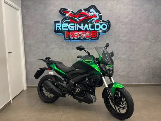 DOMINAR D400 - 2025 - VERDE