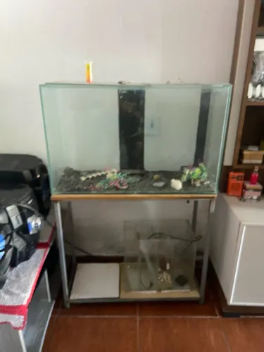 Vende se este aquário