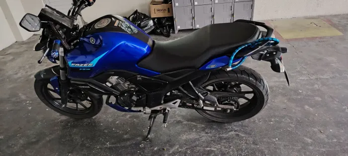 Vendo fazer 150 único dono