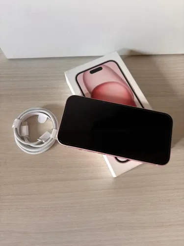 iPhone 15 128 GB Rosa em Excelente estado