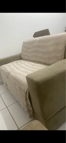 Sofá semi novo