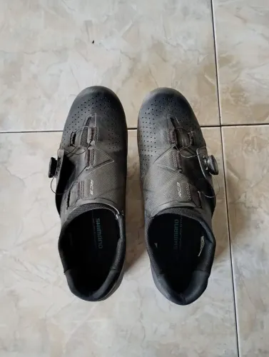Sapatilha shimano RC3