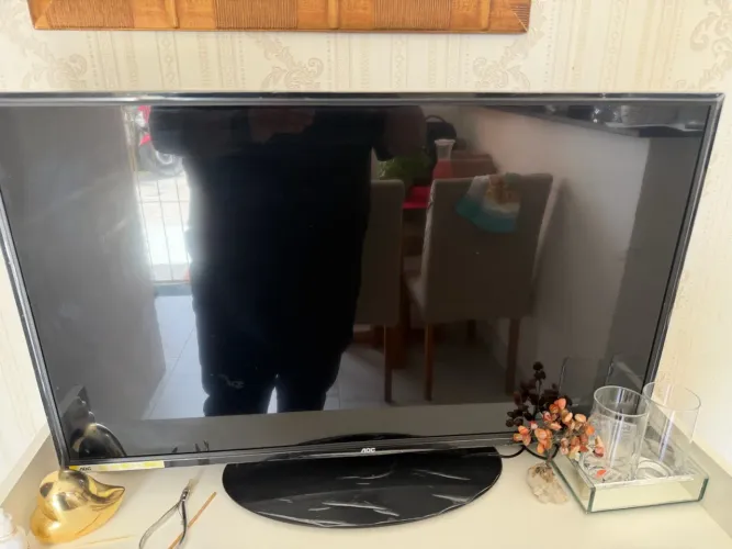 TV AOC 32 polegadas