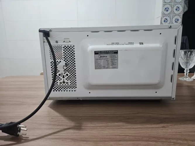 Microondas 21 L
