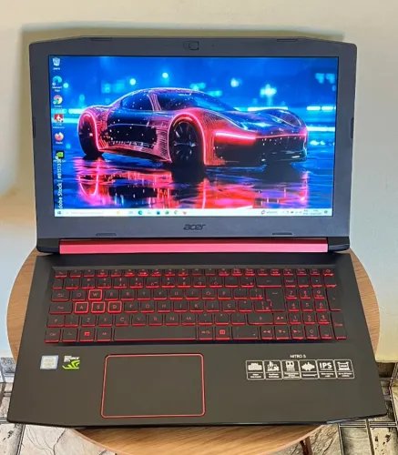 Notebook Acer Nitro 5 gamer - i5 de 7 geração - 16gb de ram - SSD de 240gb + Hd - GTX1050