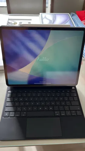 Ipad Air 13 polegadas (M3) Space Gray + Apple Pencil Pro + Capa Teclado sem fio