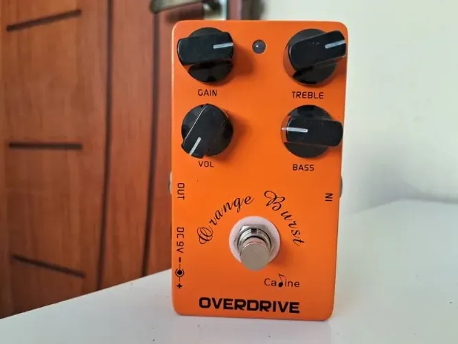 Pedal Caline Orange Burst Overdrive - Inspirado no BB Preamp