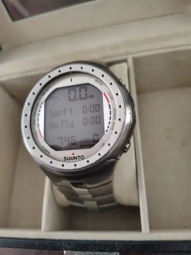 Relógio Suunto D9 - Computador de Mergulho - Excelente Estado!