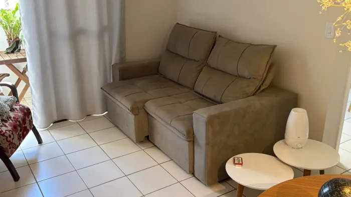 Sofá retrátil 1,80