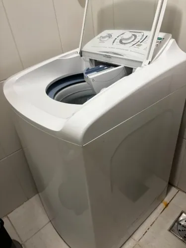 Máquina de lavar roupas Electrolux