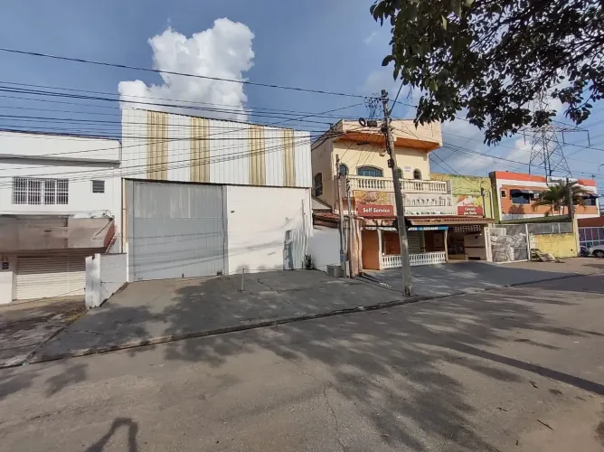 Galpão para Alugar no Jd. Carolina Éden, Sorocaba - 300m² de Terreno e 320m² de Área Const