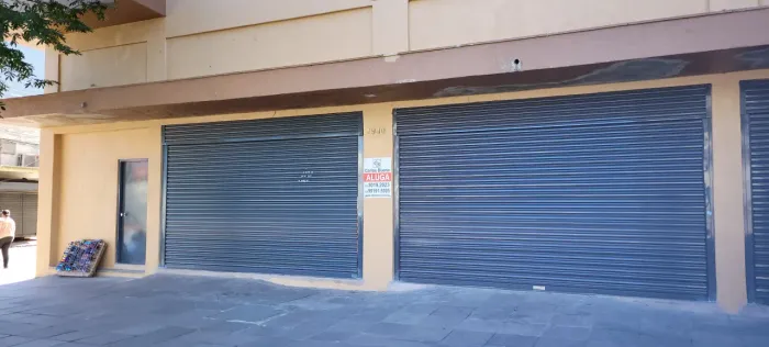 Ponto comercial/Loja/Box para aluguel e venda possui 414 metros quadrados