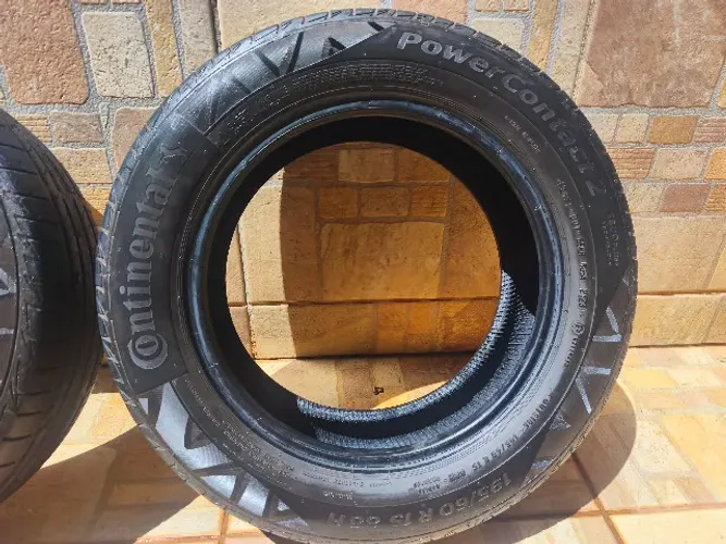 Pneu Continental PorwerContact 2 195/60/15