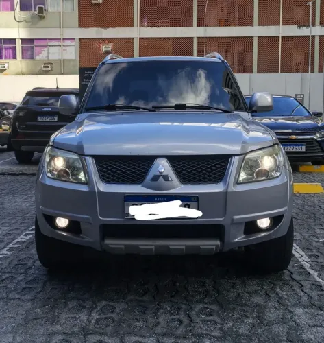 Mitsubishi Pajero TR4 2.0 Flex 16V 4X2 Aut. 2014