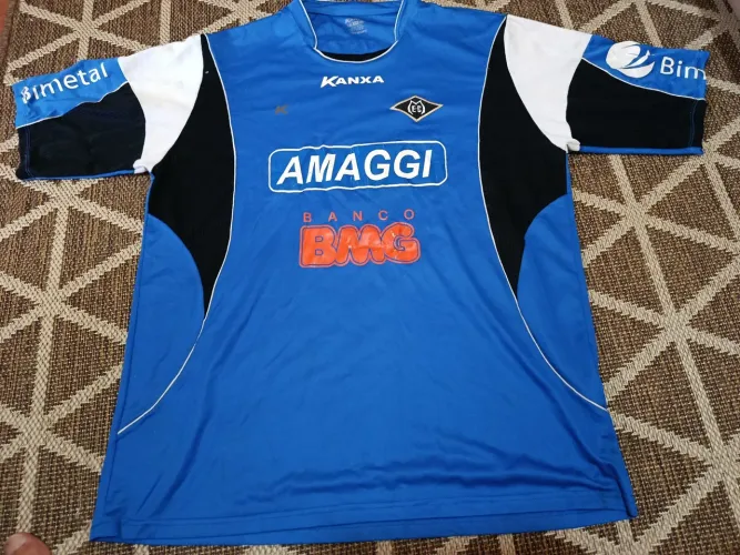 Camisas do Mixto e outras 