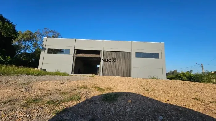 PAVILHÃO COM 440M² NO BAIRRO GARIBALDINA NA CIDADE DE GARIBALDI