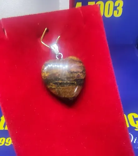 Pingente Coração Marrom Com Detalhes Pedra Natural Prata 925 Peso 3.57 Gramas