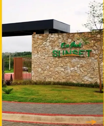 Ecopark Sunset. Vendo terreno 305m2 quitado. Aceito oferta.
