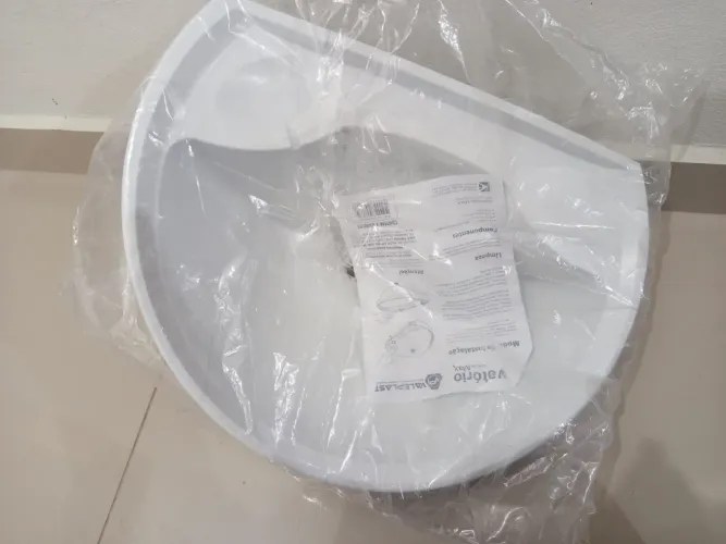 Lavatório pequeno plástico