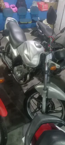 Suzuki Yes 2008
